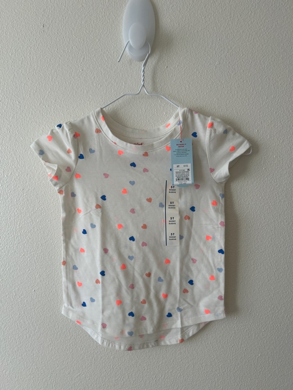 Cat & Jack White Short Sleeve Tee with Multicolor Heart Print